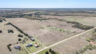 14400 Chisholm Rd, Perry, OK 73077
