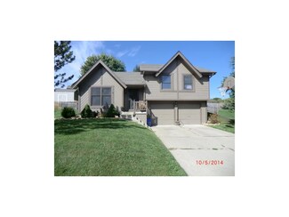 7522 N Kentucky Ave, Kansas City, MO 64158