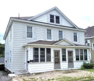 44 King St, Pittsfield, MA 01201