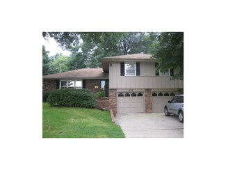607 E Leslie Dr, Independence, MO 64055