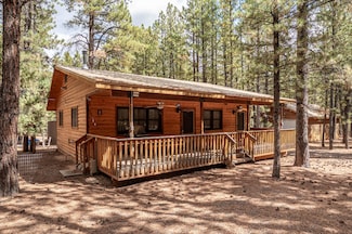 261 W Aspen Dr, Duck Creek Village, UT 84762