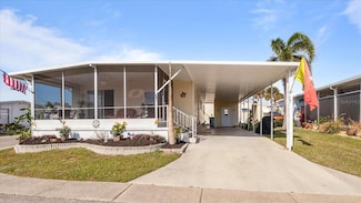 741 Iris Dr, Venice, FL 34293
