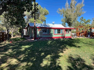 434 2nd St, Doyle, CA 96109