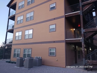51 Eagles Ridge Ln Unit 1, Branson, MO 65616