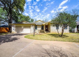 350 Columbine Cir, Meadowlakes, TX 78654