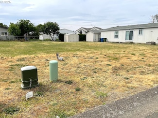 1609 Granite St, Woodburn, OR 97071