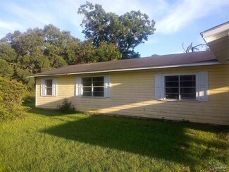 2953 Michael Dr, Pensacola, FL 32505