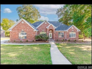 12 Caddo Ct, Maumelle, AR 72113