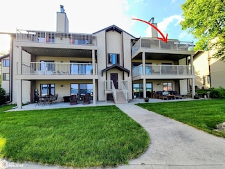 120 Clark Rd Unit B13, Clear Lake, IA 50428