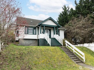 412 S 30th St, Tacoma, WA 98402