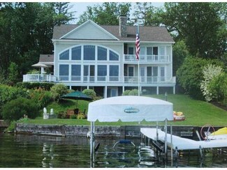 8413 Sill Rd, Sodus Point, NY 14555