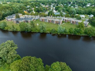 510 Child St Unit 406B, Warren, RI 02885