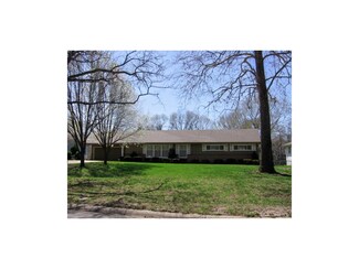11 W 114th Terrace, Kansas City, MO 64114