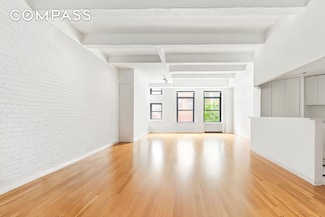 321 W 13th St Unit 3A, New York, NY 10014