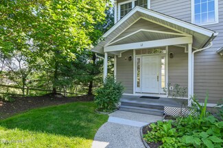 12 Alpine Trail, Pittsfield, MA 01201