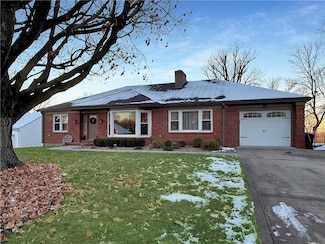 1110 Elm St, Higginsville, MO 64037