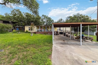 303 Oaklane St, Canyon Lake, TX 78133