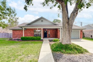 2430 Manorwood St, Sugar Land, TX 77478