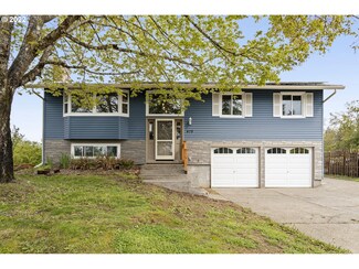 419 Laurelwood Ct, Oregon City, OR 97045