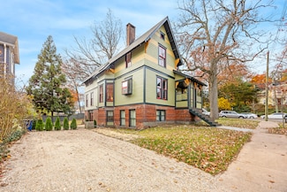 185 Saint Ronan St, New Haven, CT 06511