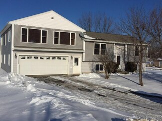 4 Valley Farms Rd, Fairfield, ME 04937
