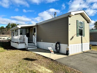 40 Blue Jay Ct, Keene, NH 03431