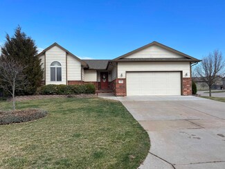 11902 W Grant Ct, Wichita, KS 67209