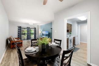 661 Bering Dr Unit 204, Houston, TX 77057