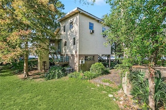 2034 Jean Lafitte Blvd, Jean Lafitte, LA 70067