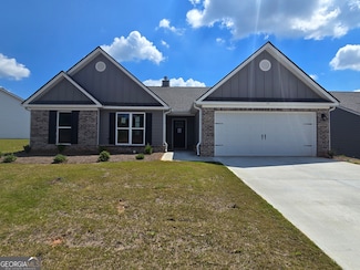 114 Champions Ln Unit 70, Winder, GA 30680