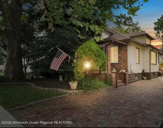 153 Washington St, Keyport, NJ 07735