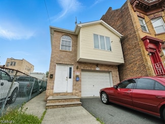 101 Parker St, Newark, NJ 07104