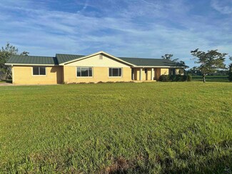 991 Ross Rd, Byron, GA 31008