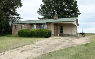 1331 Early Austin Rd, Halls, TN 38040
