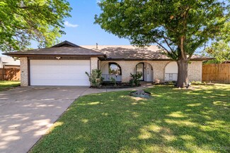 9129 E 49th St, Tulsa, OK 74145