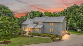 2822 Florican Cir, Lexington, KY 40511