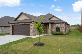 10804 S 274th Ave E, Coweta, OK 74429