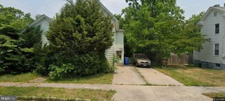 38-40 State St, Glassboro, NJ 08028