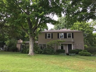 865 Sunnyside Ave, Akron, OH 44303