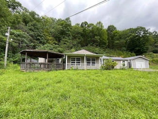 93 Bradfordtown Spur, Pineville, KY 40977