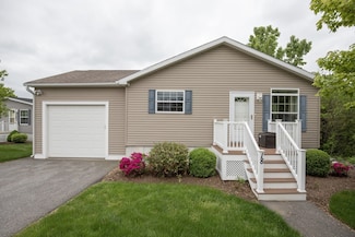 18 Skyview Dr, Brockton, MA 02301