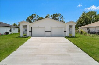 876 Apartment St, Lehigh Acres, FL 33974