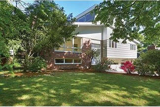 44 Andrew St, Newton Highlands, MA 02461