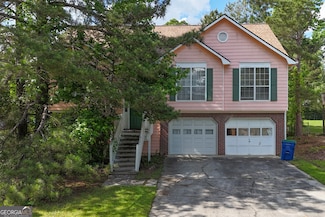 300 Fox Trail Dr, Atlanta, GA 30349