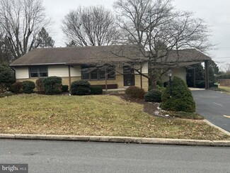 764 Lobelia Ave, Reading, PA 19605