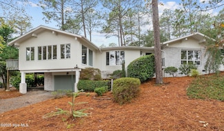 565 Lake Forest Dr SE, Pinehurst, NC 28374