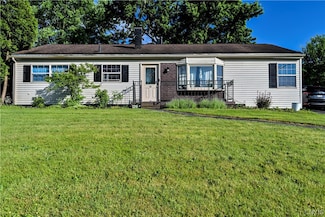 10 Arbor Dr, New Hartford, NY 13413