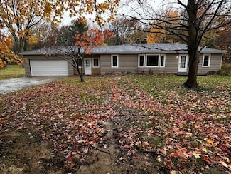 10488 Dewhurst Rd, Elyria, OH 44035