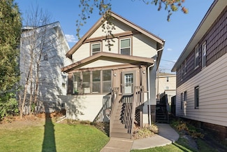 5713 Olney St, Duluth, MN 55807