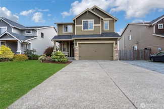 208 Ames St NE, Orting, WA 98360